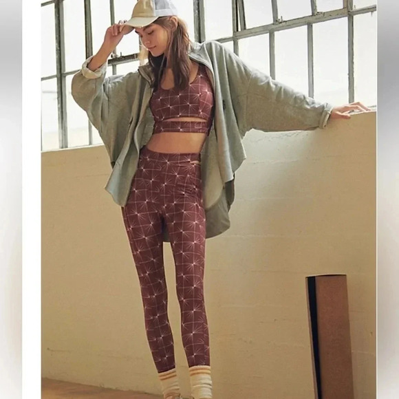 FP Movement High-Rise Sneak Peak Printed Legging Ginger Spice Size Small - Picture 1 of 4